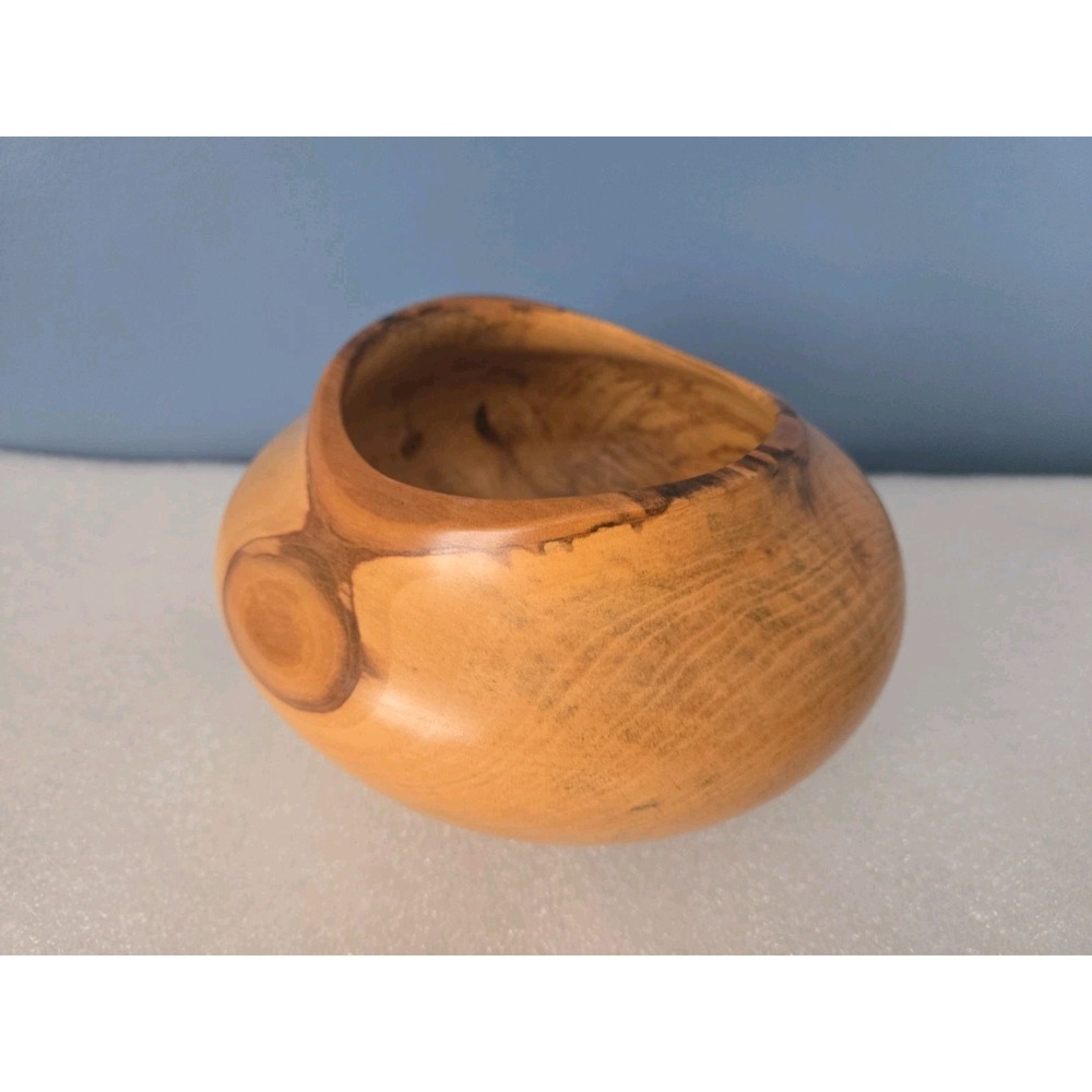 Hand‎ Turned Spalted Maple Wood Bowl Signed
